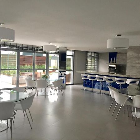 Estudio Moderno Com Linda Vista Para A Serra Curitiba Ngoại thất bức ảnh